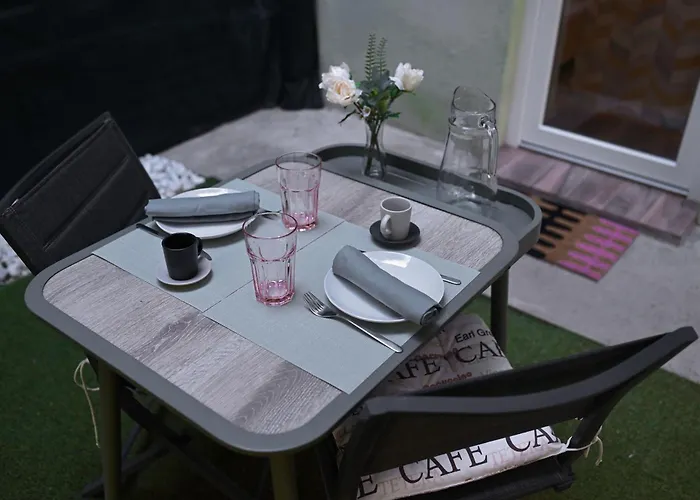 Buda-rest Apartamento *